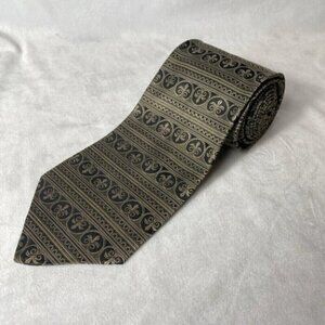 Roundtree & Yorke Neck Tie Mens 58.5”x4” Black Gold Geometric 100% Silk Handmade
